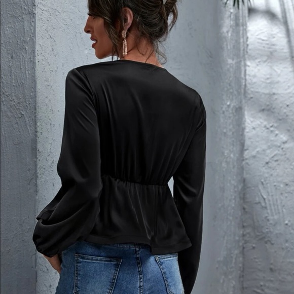 WORN ONCE Bow satin peplum top - Picture 2 of 3